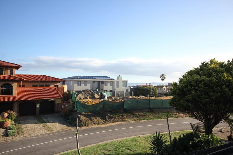 6 Bedroom Property for Sale in Hersham Western Cape